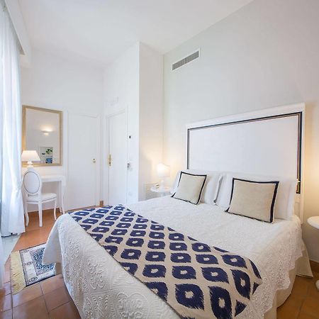 Villa Romana Hotel & Spa Мінорі Екстер'єр фото