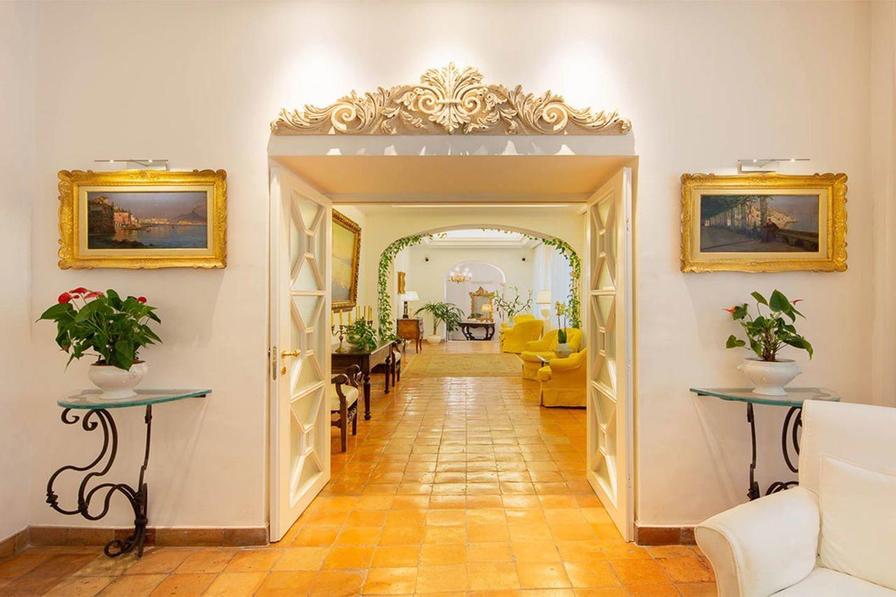 Villa Romana Hotel & Spa Мінорі Екстер'єр фото
