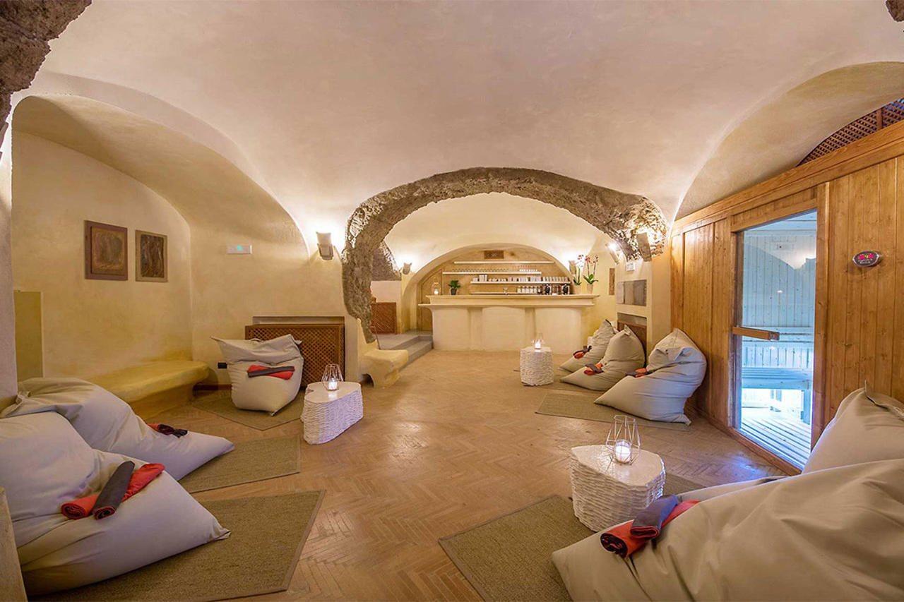 Villa Romana Hotel & Spa Мінорі Екстер'єр фото