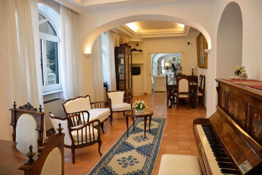 Villa Romana Hotel & Spa Мінорі Екстер'єр фото